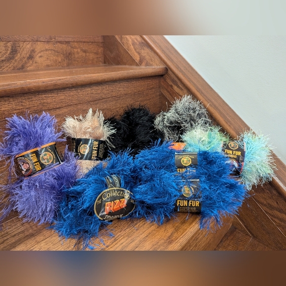 Eyelash Yarn Lot - Purple, Blue, Black, Tan, Multi Color 9 Skiens 465g - Picture 15 of 15